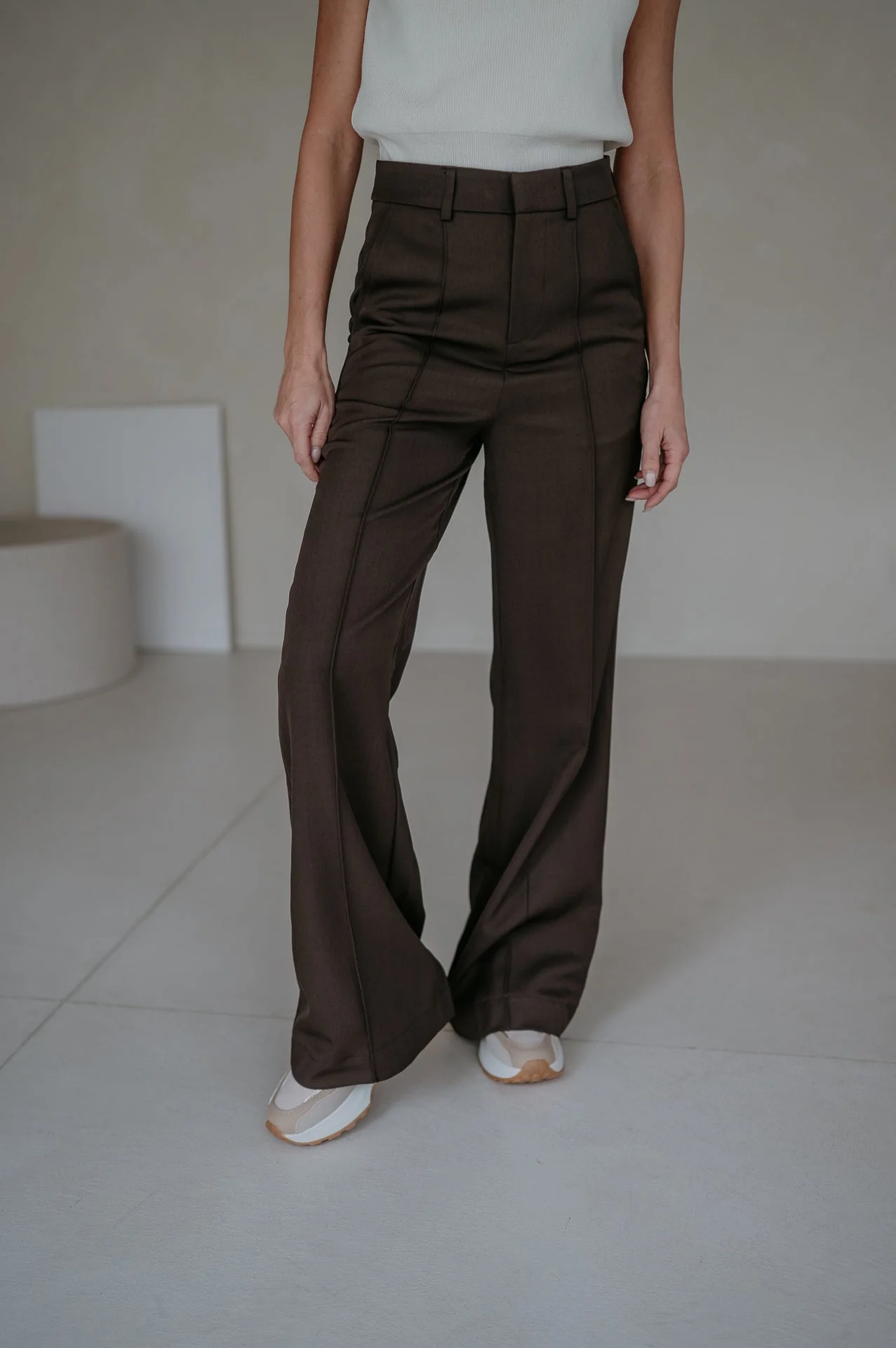 Vacuita trousers I Chocolate Brown - Image 12