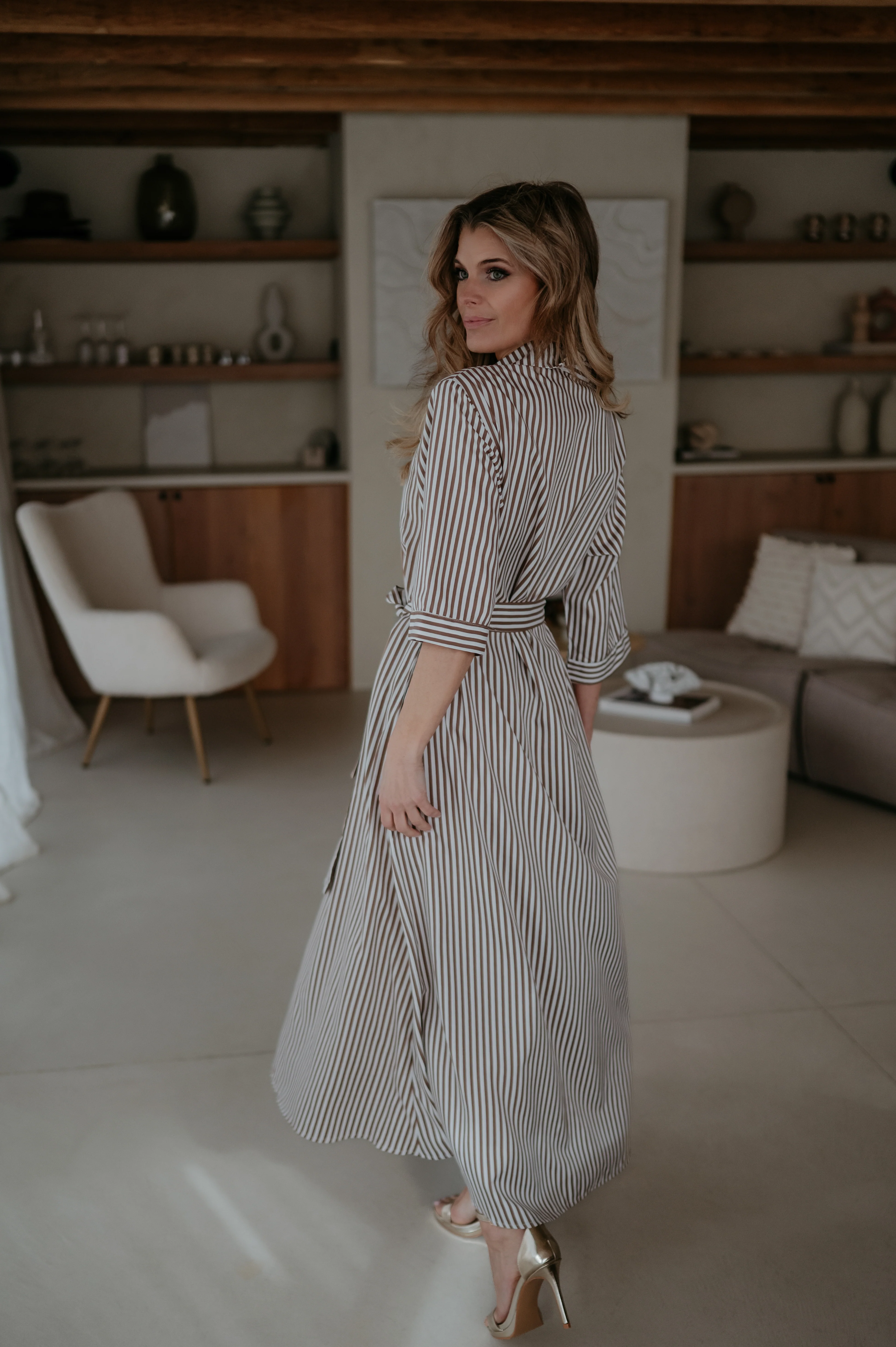Valenti dress I Taupe - Image 14