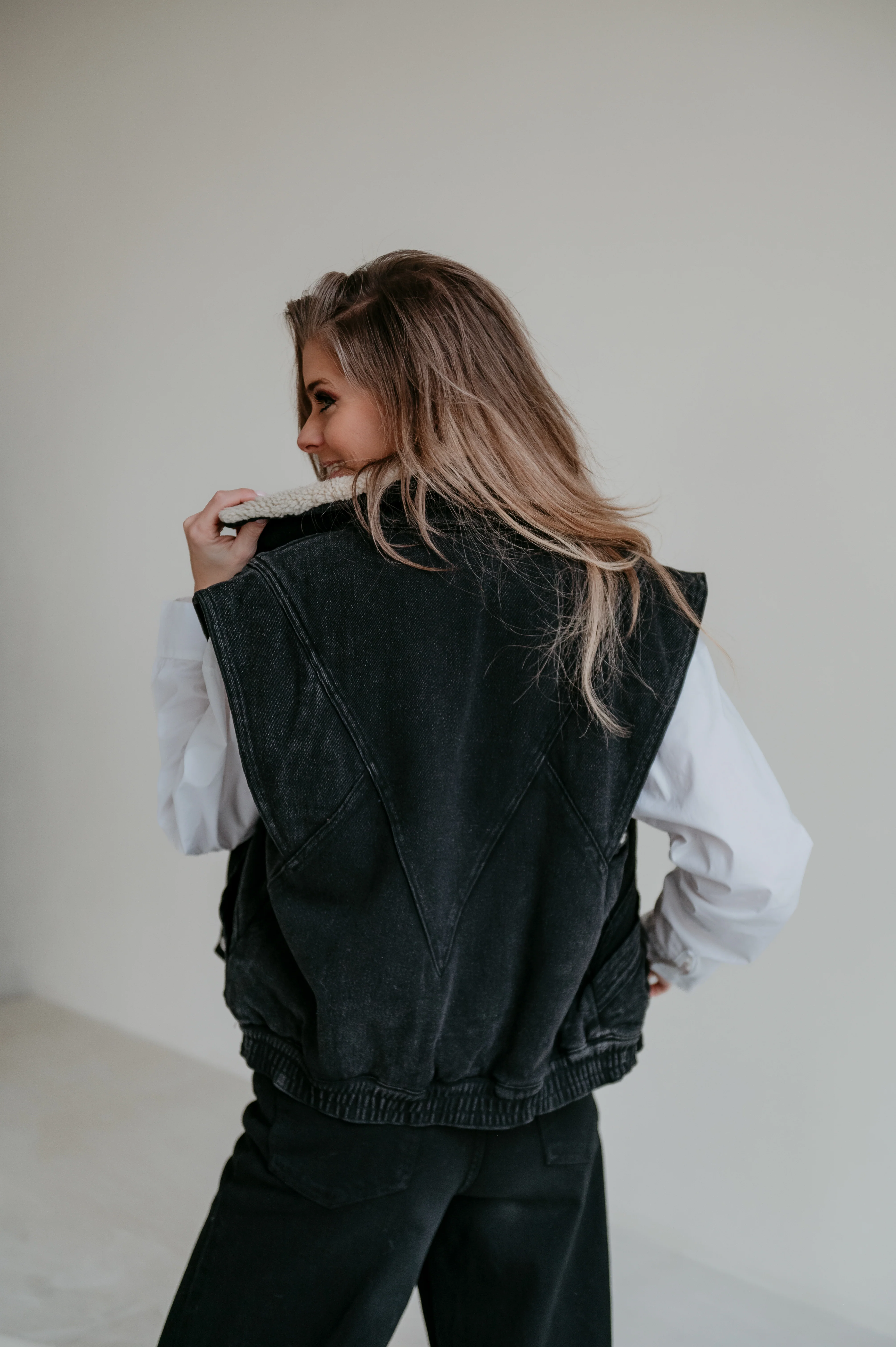 Vedre gilet I Black - Image 4