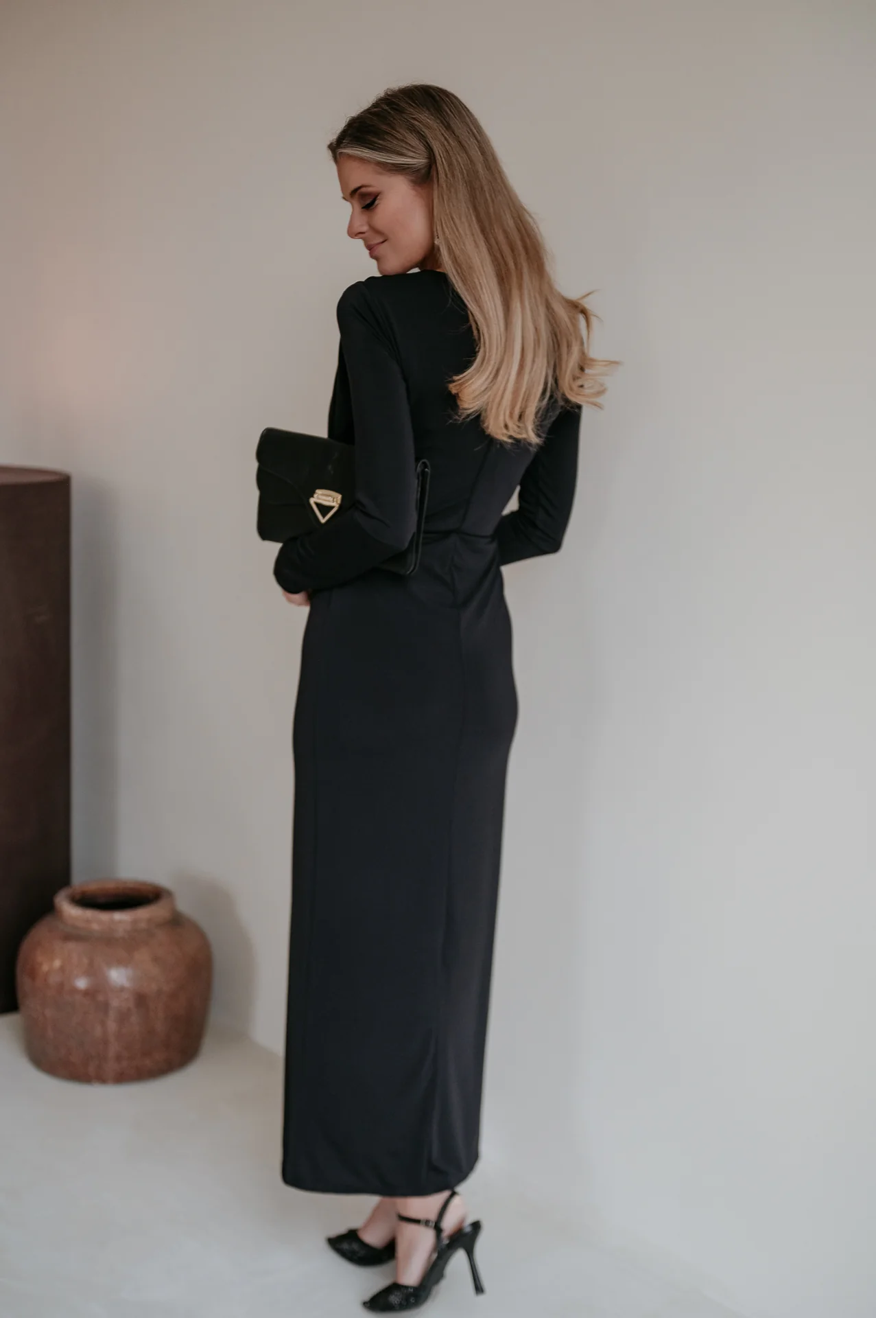 Veliso dress I Black - Image 6