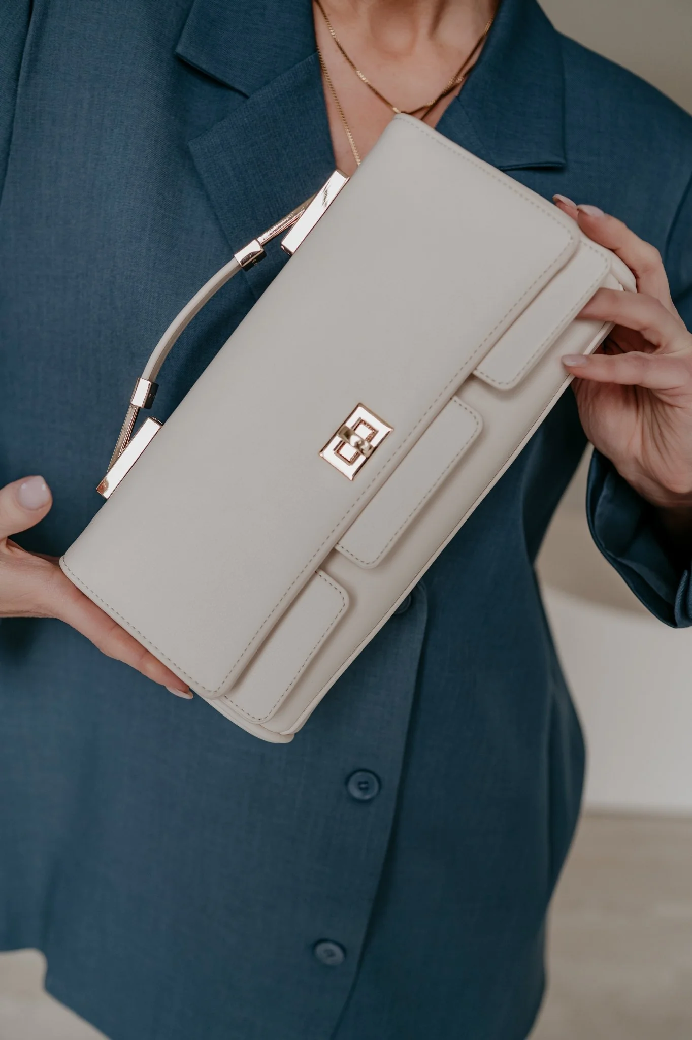 Videra handbag I Ecru - Image 2