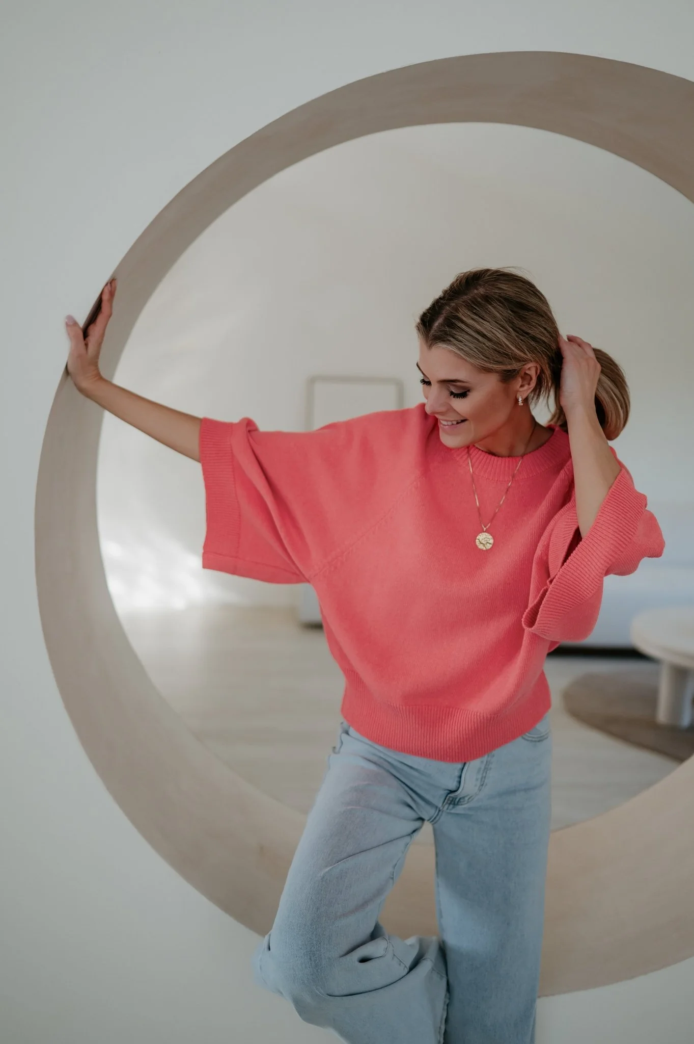 Vigo knit I Coral - Image 3