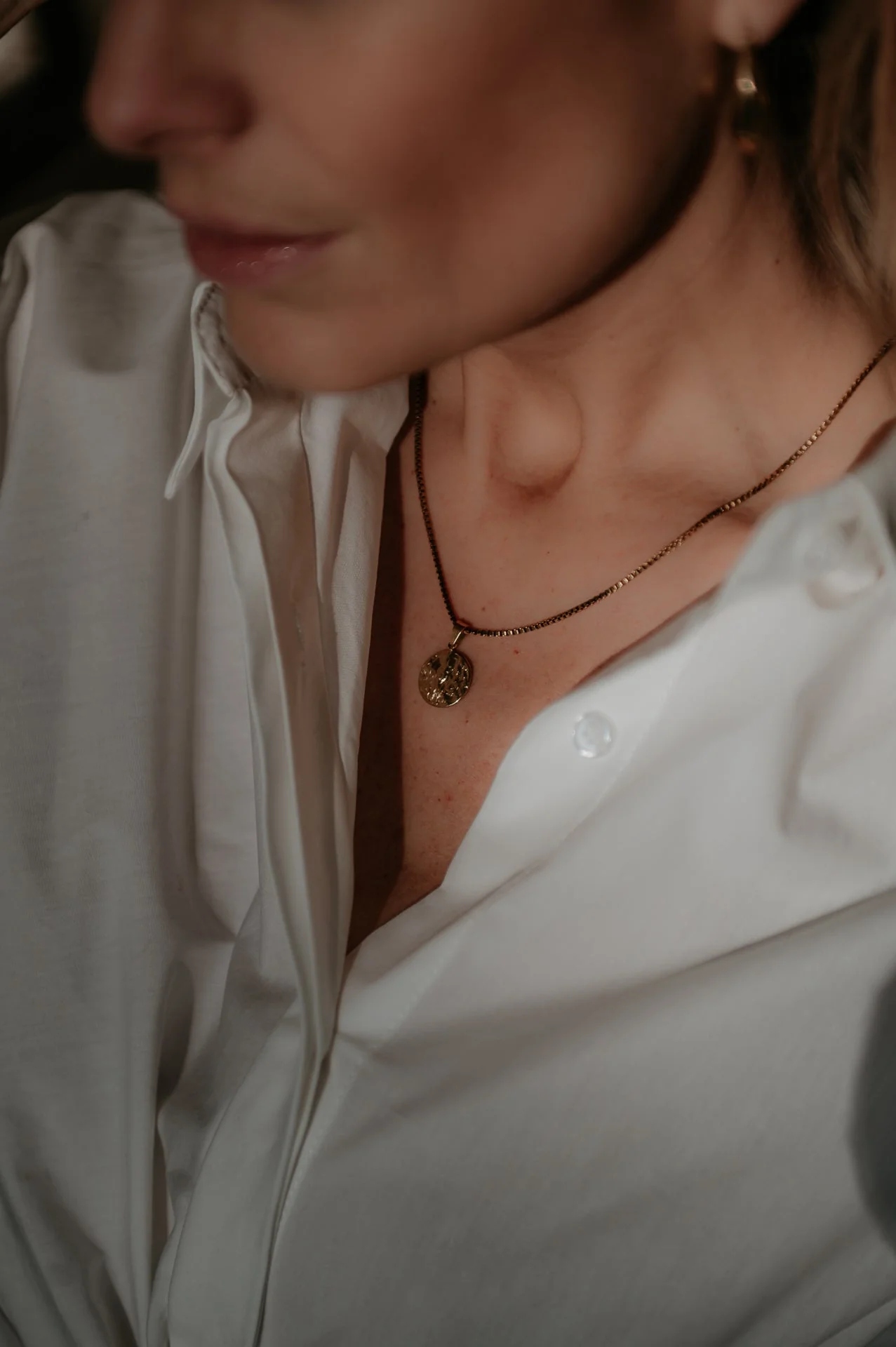 WS necklace small I Gold - Image 3
