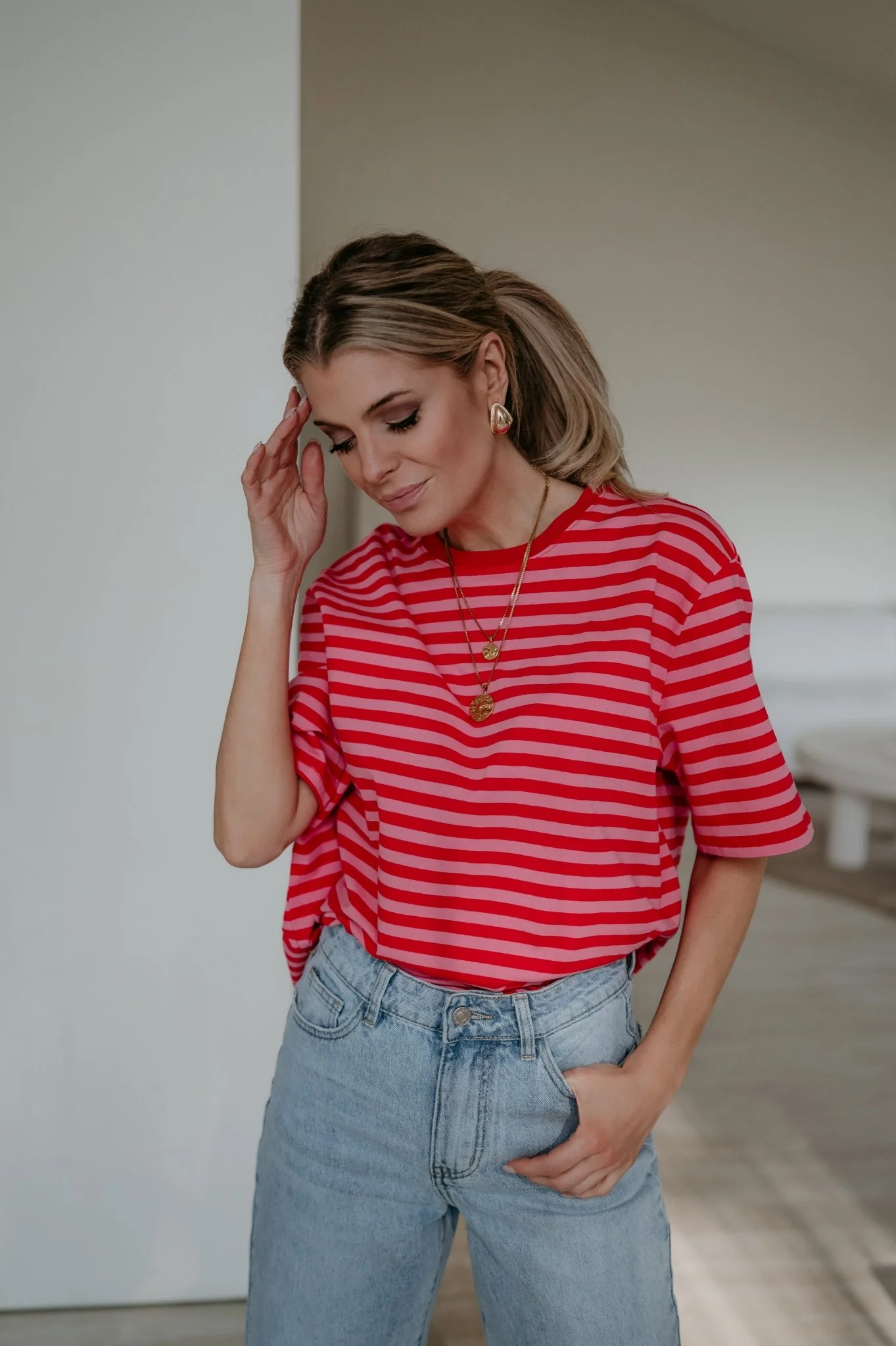 Zelio t-shirt I Rose & Red - Image 7